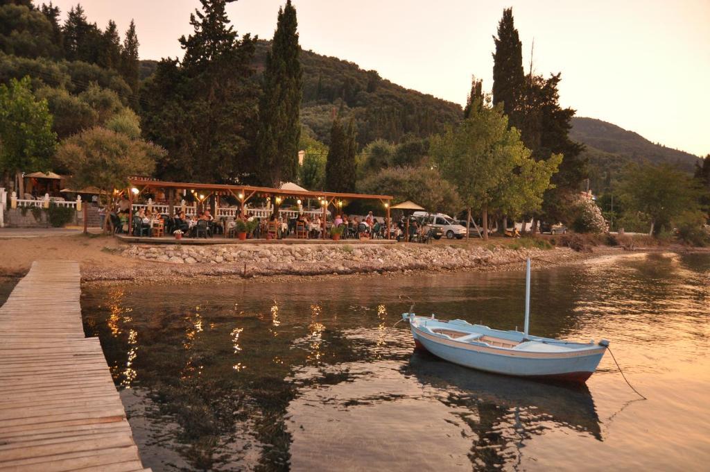 Hotel Penelope Μπούκαρι Εξωτερικό φωτογραφία